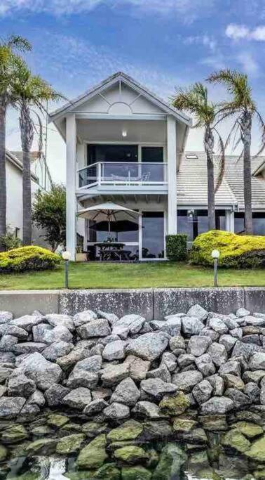 The Blacklighters-Waterfront Retreat Port Lincoln Exterior foto